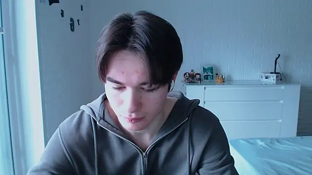 MarkusDean live sex cam