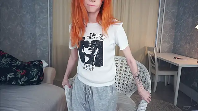 TarynPalek live sex cam