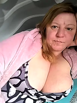 jusichka's cam snapshot