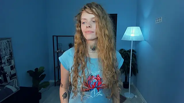 RayaNenlia's cam snapshot