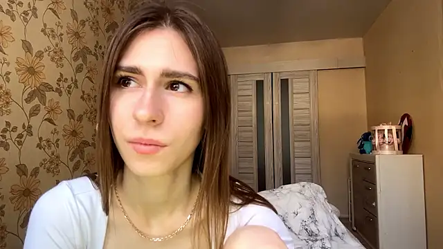 ElsieKuhlmann's cam snapshot