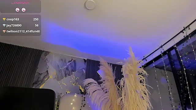 SarahCastro1_'s cam snapshot