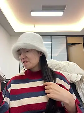 Qrooo's cam snapshot