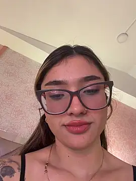 Arianavillada's cam snapshot