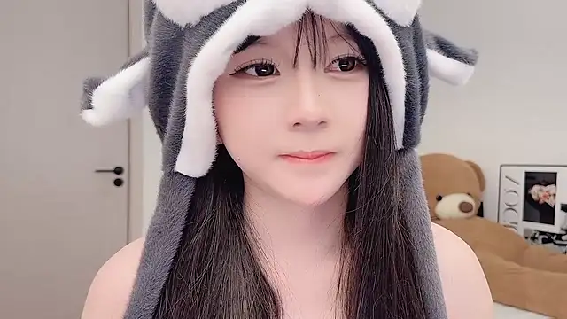 lnua-lnua's cam snapshot