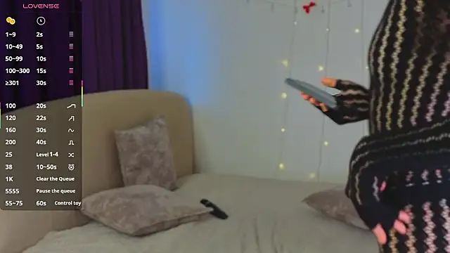 LanaReals's cam snapshot