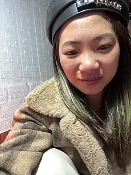 Lata-cute's cam snapshot