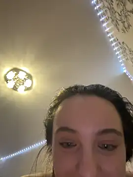 MiaTee's cam snapshot