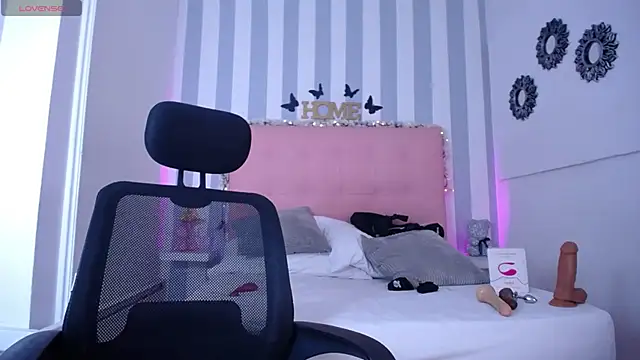 Lunna_boobs's cam snapshot