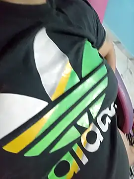 Candyfox___'s cam snapshot