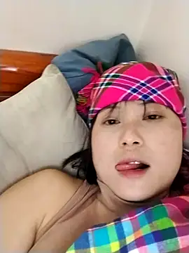 linda_bae00's cam snapshot