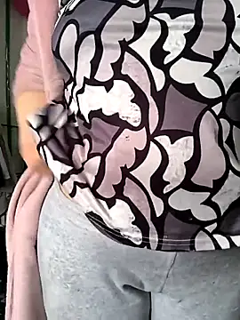 jusichka's cam snapshot