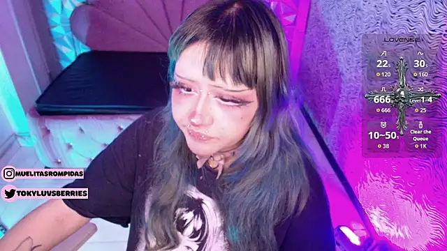 toky_doll's cam snapshot