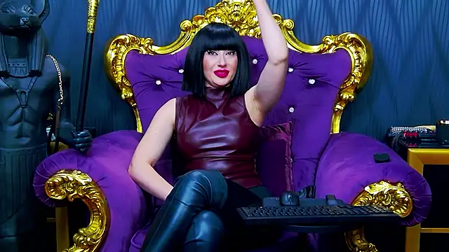 LaraMaeve's cam snapshot