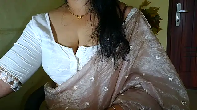 Mallu_MayaMadhav's cam snapshot