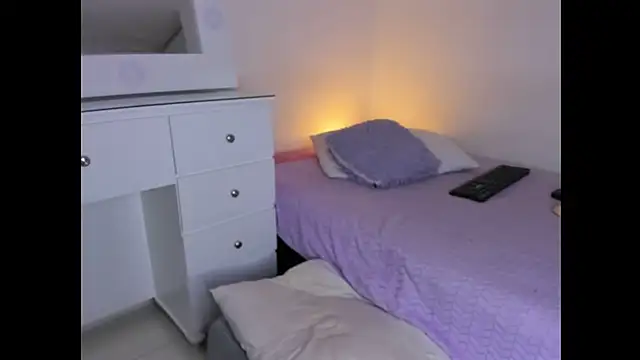 violetaebony live sex cam