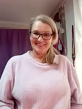 irinamaux live sex cam