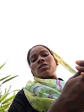 Co_punam's cam snapshot