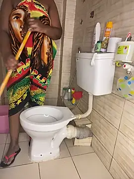 Miss_aerola's cam snapshot