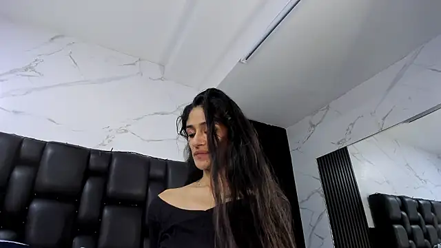 AuroraBon's cam snapshot