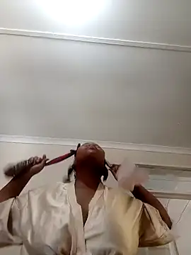 Sweet1QueenofSouth's cam snapshot