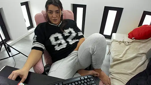 Dyana_Kaylinn's cam snapshot