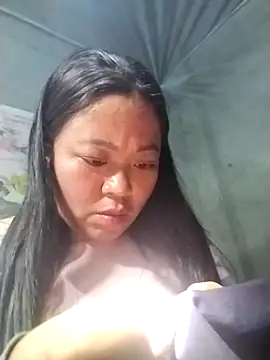 AlilaK2's cam snapshot