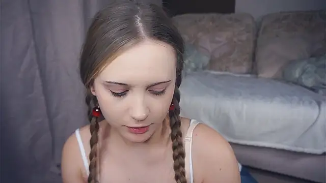 QuennaCoote's cam snapshot