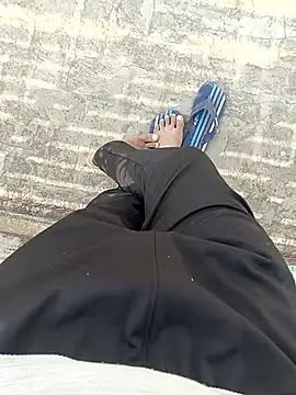 Hornyucum4me's cam snapshot