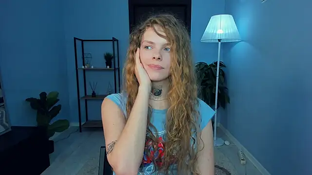 RayaNenlia's cam snapshot