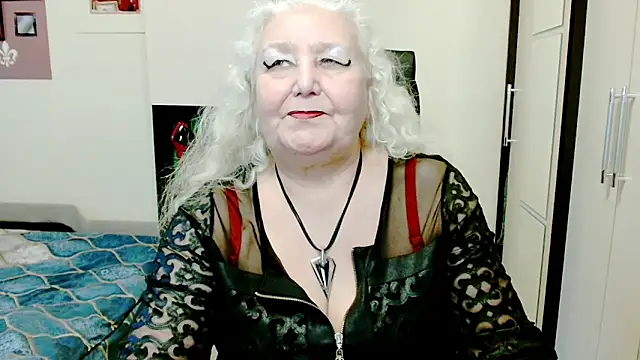 GrannyAlisa's cam snapshot