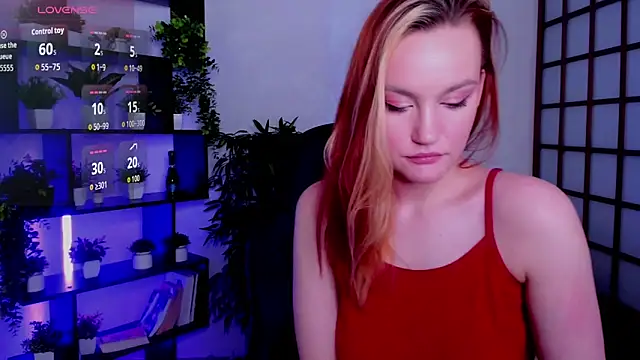 Ida_FaneStain's cam snapshot