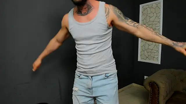 BrianHunts's cam snapshot