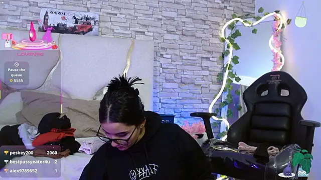 casse_tay's cam snapshot