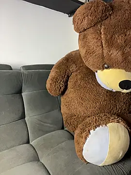 BA_BYY's cam snapshot