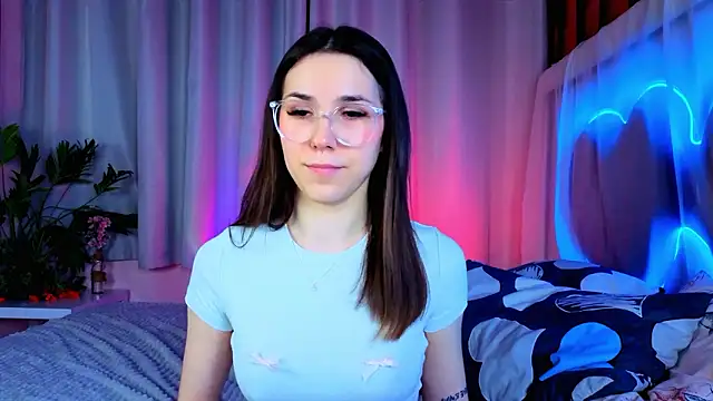 -CindyLou's cam snapshot