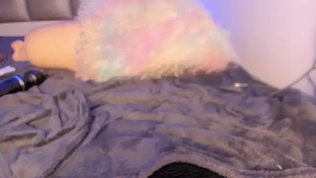 abbiecollins_js's cam snapshot