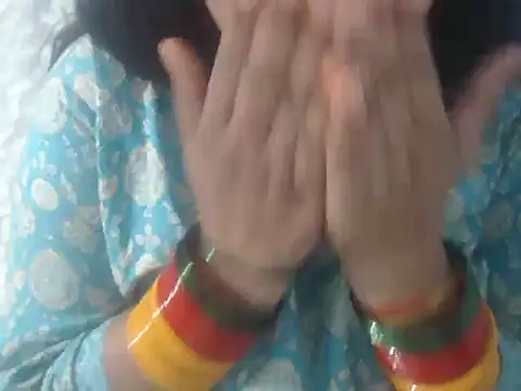 cute-priy's cam snapshot