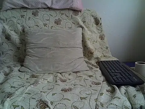 blue-red's cam snapshot