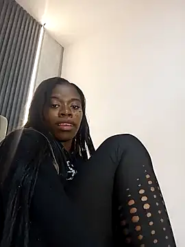 NalaRoux's cam snapshot