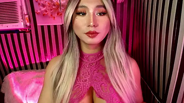 HoresCOCKLUCY live sex cam
