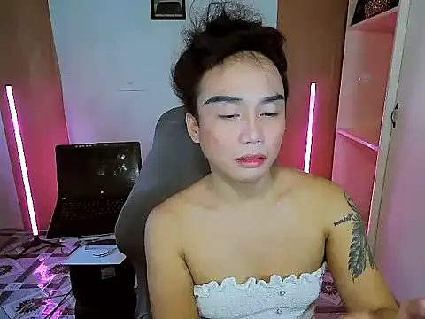 YourNikkieXxx live sex cam