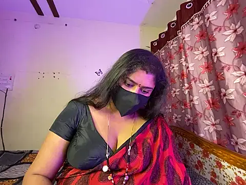 LouleyRanii's cam snapshot