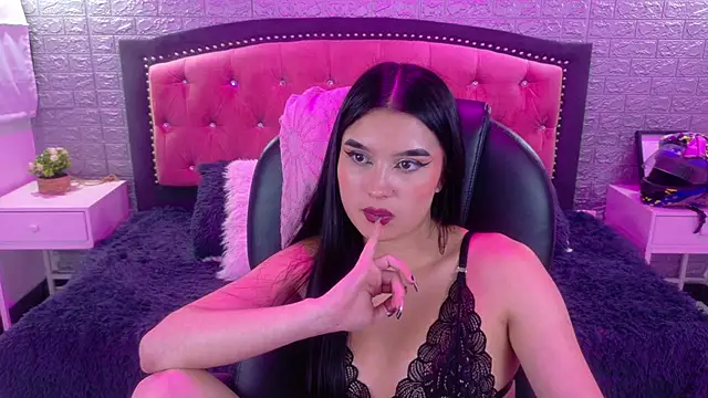 Natalie_loffreda's cam snapshot