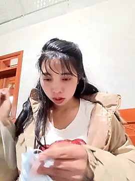 emaame68's cam snapshot