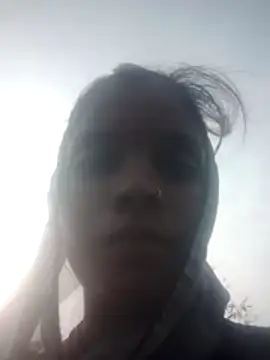 Juhi_Chanwla's cam snapshot