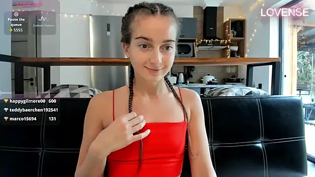 ElizSweet's cam snapshot