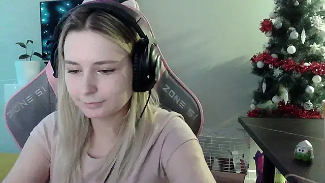 VladaLevine's cam snapshot