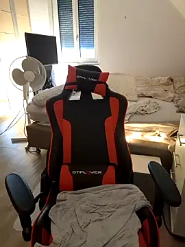 NaughtyCatgirl's cam snapshot