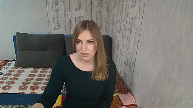 Pilly_green_'s cam snapshot